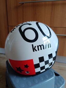Helma so slnečnou clonou W-TEC - biela, Veľkosť XL/61 cm - 5
