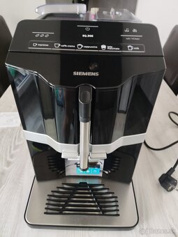 Predám kávovar Siemens EQ300 - 5