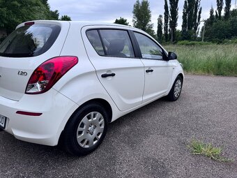 Hyundai i20 1.2i 16V Comfort - 5