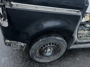 Predám alebo rozpredam časti Karoséria vw Caddy + diely - 5
