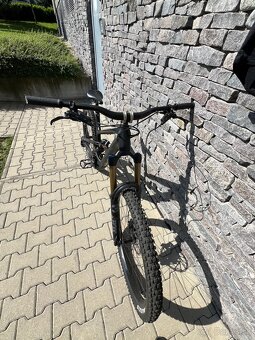 Enduro bicykel - YT Capra Core 4 - 5