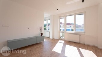 KOMPLETNÁ REKO. - tehlový 2i 57m2 + balkón - Nová Dubnica - 5