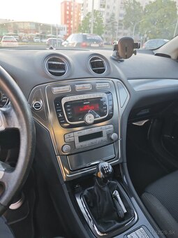 Predám Ford Mondeo 2.0 benzín+lpg - 5