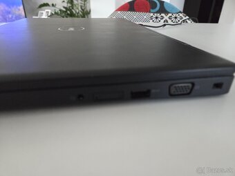 Darujem NTB Dell Lattitude 5580 top stav 15,6" - 5