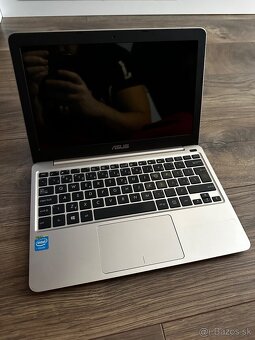 Asus X205TA Gold - Windows 10 - 5