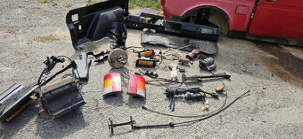 Lada Niva  motor - kolesá - diely - 5