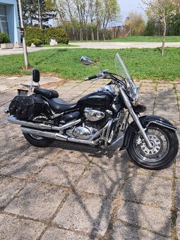 Suzuki intruder VL800 - 5
