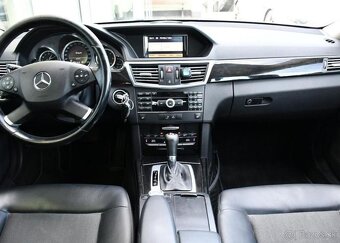 Mercedes-Benz Třídy E 220CDI AVANTGARDE A/T 2xKOLA 125 kw - 5