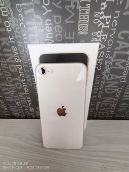 Predám iphone se 2022 128gb biely - 5