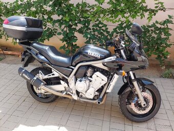 Yamaha FZS1000 Fazer - 5