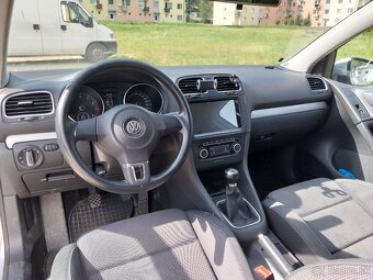 VW GOLF VI - 5