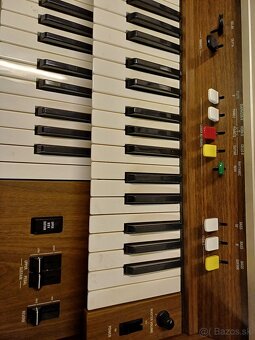 YAMAHA- elektrický organ - 5