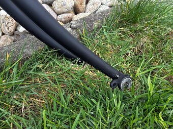 Ocelovy cestny ram s predstavcom - 5