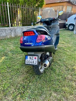 Piaggio x9 180 - 5