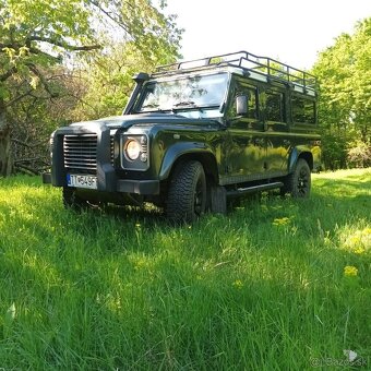 Land Rover Defender - 5