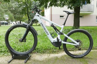 Predám elektrický bicykel Specialized Levo Alloy S5 - 5