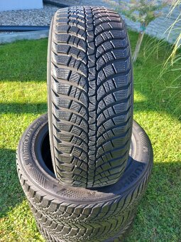 215/55 r17 zimne pneumatiky 4 kusy. - 5