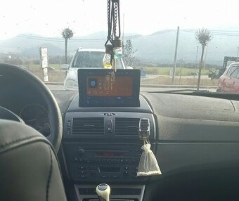 BMW X3 2.0D x-drive 4X4 FULL VYBAVÁ - 5