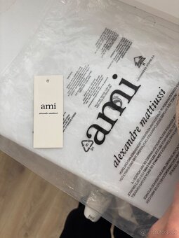 Ami zimná damska čiapka - 5