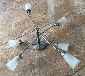 Predám troj ramenné svietidlo. - 5