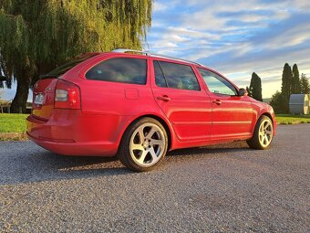 Škoda Octavia 2 RS combi NOVÁ STK + EK do 2027 - 5