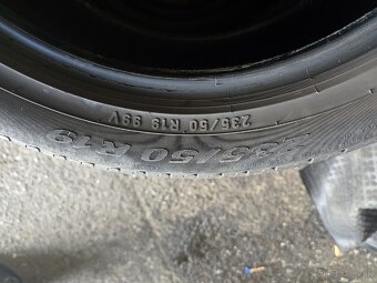 Letné 235/50/19 PIRELLI - 5