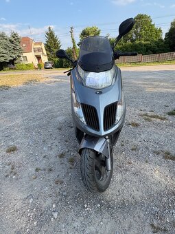Predám skúter Kymco 200i - 5
