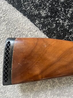 Predám pažbou na CZ 550 - 5