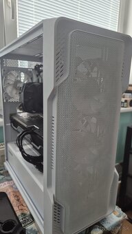 🎮 Herný počítač + 27" monitor + klávesnica + myš – RTX 3070 - 5