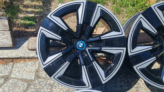 5x112 R19 --- BMW iX 3 ... - 5