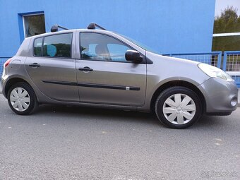 Renault Clio 1,2 benzín - rok výroby 2009 - 5