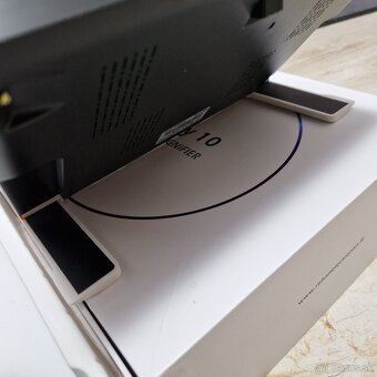 Prenosná elektronická čítacia lupa Rehan Looky 10 - 5
