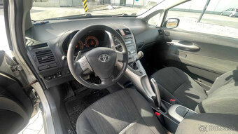 TOYOTA AURIS 1.6 AUTOMAT B + LPG - 5