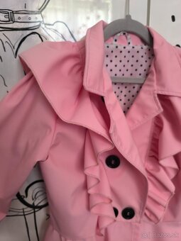 Predám krásny dievčenský trenčkot - 5