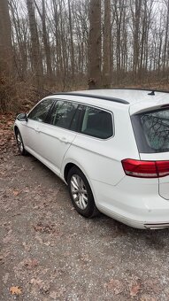 Volkswagen Passat Variant 1.6 TDI Business Comfortline DSG - 5