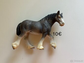 Schleich- staré kone a katalógy - 5