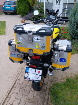 SUZUKI V-STROM DL 1000 - 5