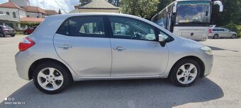 Toyota Auris 2.0 I D-4D 125 Sol - 5
