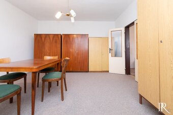 PREDAJ 5 IZBOVÝ RODINNÝ DOM S GARÁŽOU, DOLNÉ TRHOVIŠTE - 5