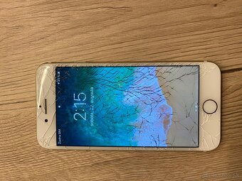 Predam iphone 7, 128GB,  s rozbitym displayom - 5