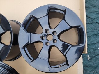 Alu disky Volkswagen ID Buzz R20 Černé - 5
