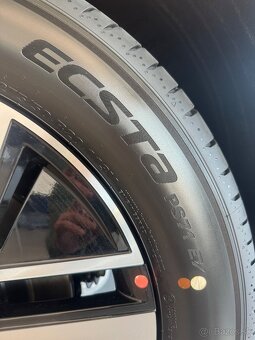 Kumho 275/50 R20 - 5