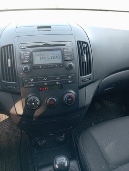 Hyundai i30 1,6 CRDi - 5