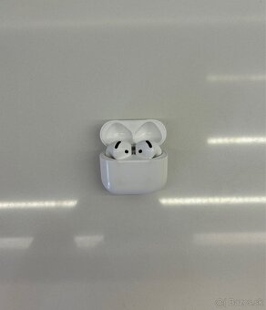 Apple Airpods 4 (2024) - 5