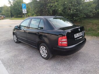 Predám Skoda Fabia Sedan 1.4 Benzon 50 KW - 5