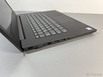 #041 - Lenovo V330-IKB/i5 8250U/20GB RAM - 5