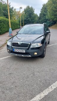 Škoda Octavia Scout Tdi 4x4 Elegance - 5