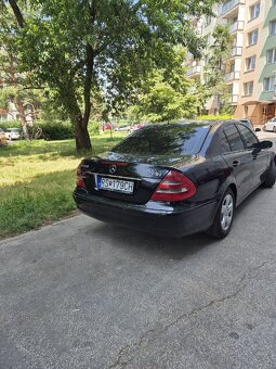 Mercedes benz w211  E 220cdi - 5