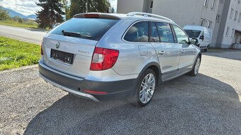 Škoda Superb Combi Scout 2.0 TDI CR 4x4 170k Elegance - 5