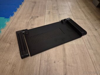 Skladaci stojan pre notebook - 5
